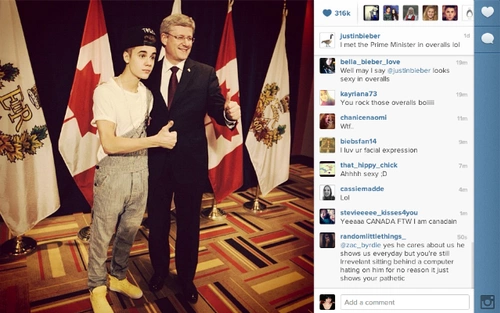 Bức ảnh chụp với tổng thống được Justin đăng tải trên trang Instagram. Bức ảnh chụp với tổng thống được Justin đăng tải trên trang Instagram.