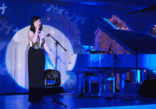thuy-linh-4-673490-1368263921_500x0.jpg