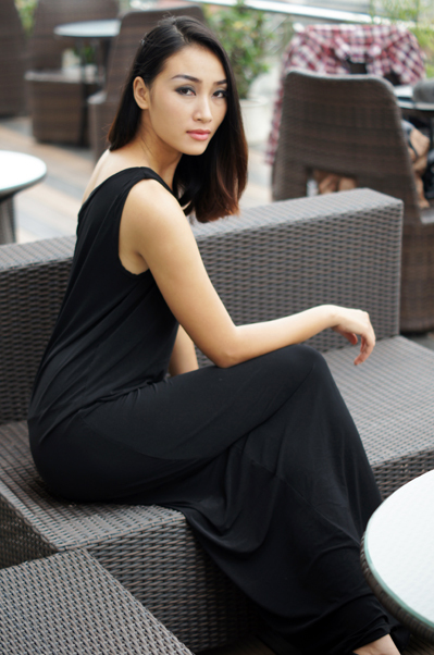 Quán quân Vietnam's Next Top Model 2010 cảm thấy biết ơn hai giám khảo cũ của chương trình là Hà Anh và Huy Võ Quán quân Vietnam's Next Top Model 2010 cảm thấy biết ơn hai giám khảo cũ của chương trình là Hà Anh và Huy Võ