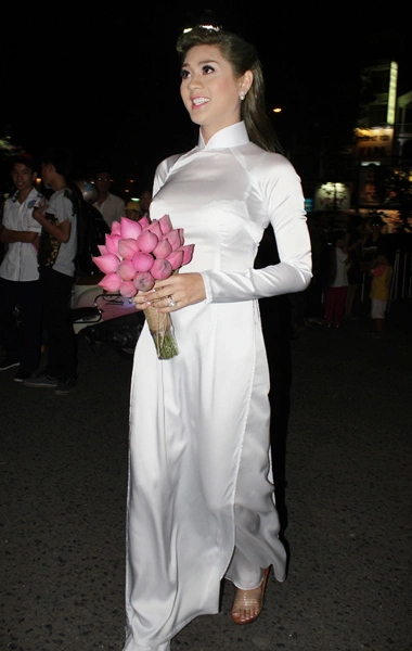 lam-chi-khanh-6-825810-1368277328_600x0.