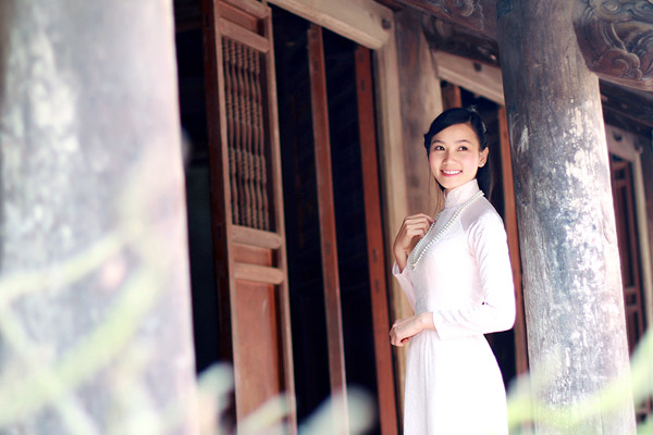 Với vẻ đẹp mộc mạc, hiền lành, Lương Giang không chỉ được nhiều đạo diễn chú ý mà còn lấn sân cả lĩnh vực MC khi dẫn chương trình trong nhiều show của Đài Truyền hình Hà Nội. Với vẻ đẹp mộc mạc, hiền lành, Lương Giang không chỉ được nhiều đạo diễn chú ý mà còn lấn sân cả lĩnh vực MC khi dẫn chương trình trong nhiều show của Đài Truyền hình Hà Nội.