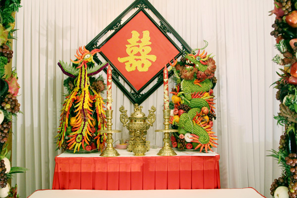 ban-tho-to-hong-voi-cap-rong-phung-bang-