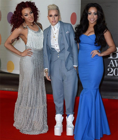 Nhóm nhạc đến từ London, Stooshe. Nhóm nhạc đến từ London, Stooshe.