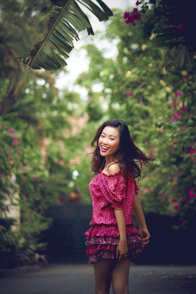 Đoan Trang chọn cách sống vừa khéo léo lại vừa thẳng thắn bên người chồng Tây.