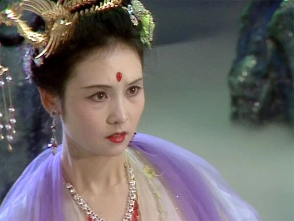Khâu Bội Trữ, diễn viên thủ vai nàng Hằng nga xinh đẹp khiến Thiên Bồng nguyên soái Trư Bát giới Khâu Bội Trữ, diễn viên thủ vai nàng Hằng nga xinh đẹp khiến Thiên Bồng nguyên soái Trư Bát giới
