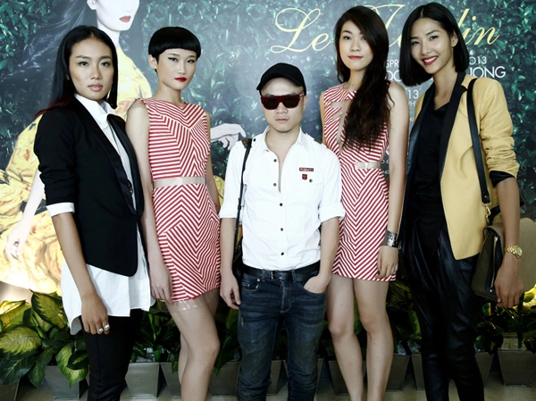 Nhà thiết kế Nhà thiết kế