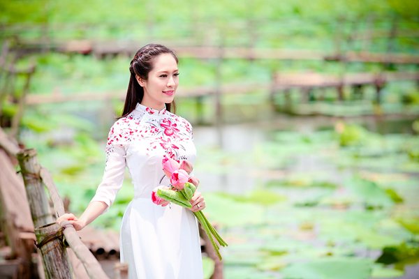 thanh-thuy11-483315-1374324862_600x0.jpg