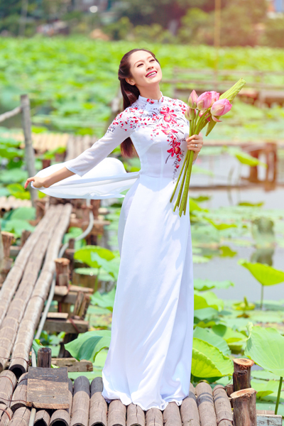 thanh-thuy7-774305-1374324863_600x0.jpg