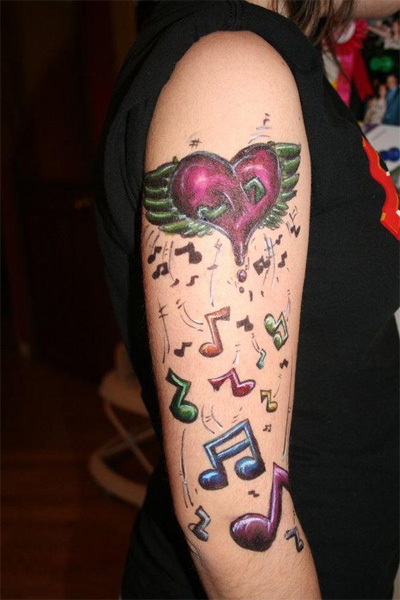 tattoo11-801010-1370248891_600x0.jpg
