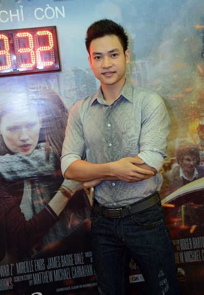 Ca sĩ Duy Khoa cũng không bỏ lỡ dịp xem bộ phim mới của Brad Pitt, tài tử mà anh hâm mộ Ca sĩ Duy Khoa cũng không bỏ lỡ dịp xem bộ phim mới của Brad Pitt, tài tử mà anh hâm mộ