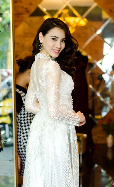 trang-nhung-6-279972-1371630804_600x0.jp