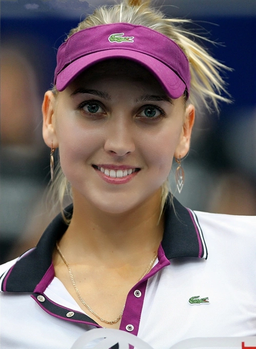 2. Elena Vesina 2. Elena Vesina