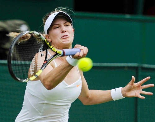 Eugenie Bouchard, người đẹp Canada trong một lần nỗ lực cứu bóng. Eugenie Bouchard, người đẹp Canada trong một lần nỗ lực cứu bóng.