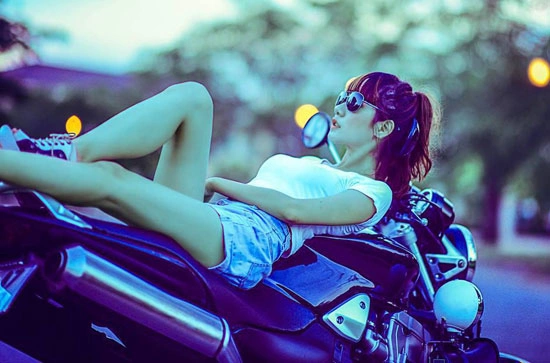 Nguyễn Huỳnh Như Thủy sinh năm 1992, cao 1m63, nặng 44 kg, số đo ba vòng 87-60-88.