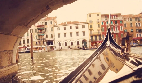 A day in Venice (xem clip) A day in Venice (xem clip)