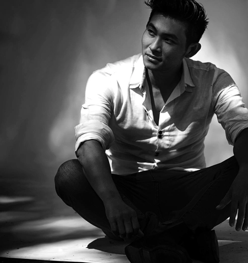 Ca sĩ Nguyễn Hồng Ân. Ảnh: Đại Ngô