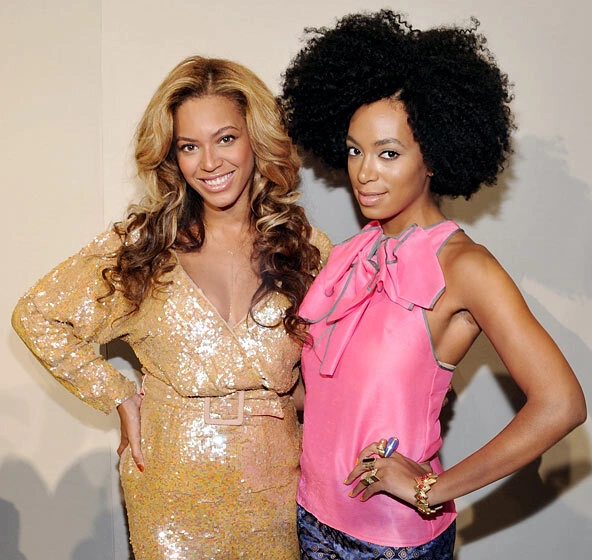 Không nổi tiếng bằng chị gái Beyonce nhưng Solange Knowles cũng thành danh trên con đường ca hát. Không nổi tiếng bằng chị gái Beyonce nhưng Solange Knowles cũng thành danh trên con đường ca hát.