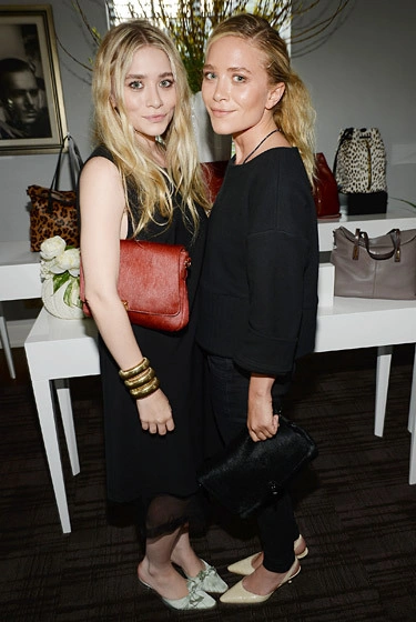 Cặp song sinh Mary-Kate và Ashley Olsen Cặp song sinh Mary-Kate và Ashley Olsen