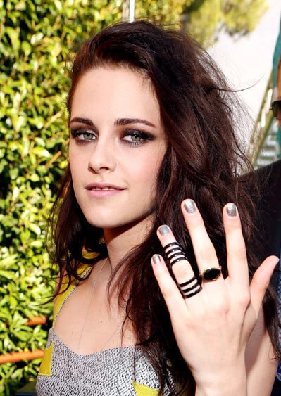 Kristen Stewart. Kristen Stewart.