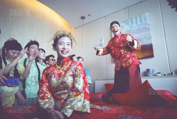 vo-chong-hieu-minh-he-lo-anh-doc-sau-dam-cuoi-the-ky-4