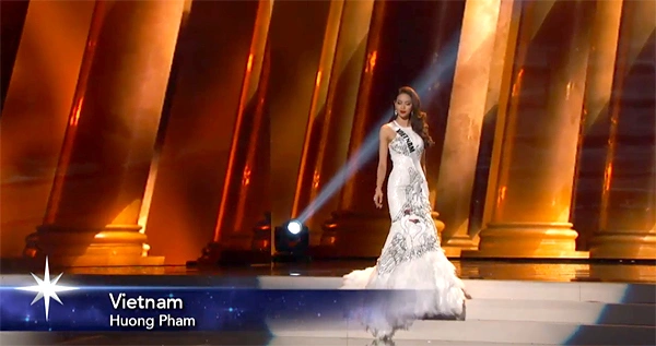 pham-huong-tu-tin-trinh-dien-tai-ban-ket-miss-universe-4