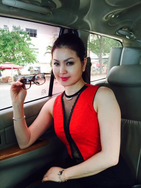 yen-vy-van-xinh-dep-sexy-sau-10-nam-mat-tich-9