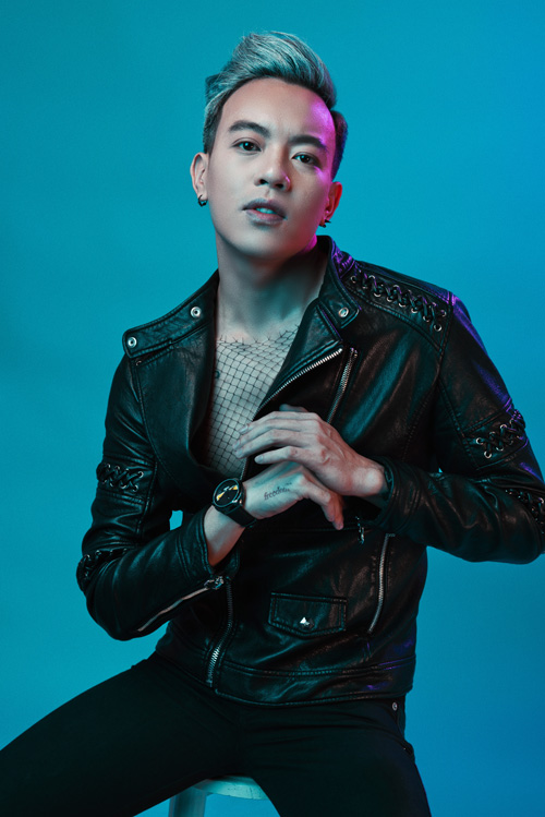 mix-do-ca-tinh-voi-ao-khoac-cung-stylist-sai-thanh-2