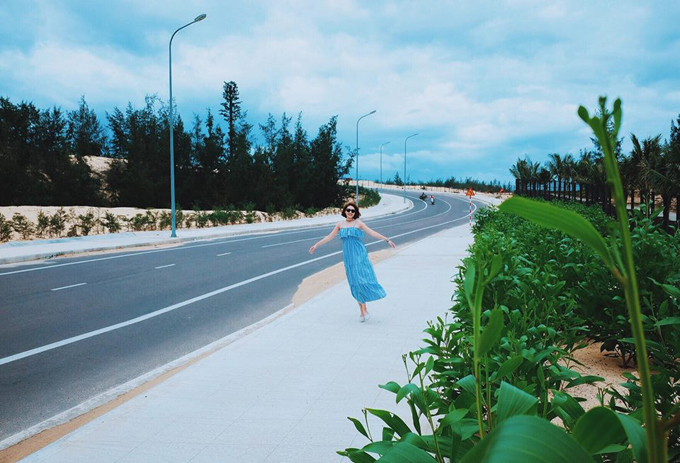 dien-vien-song-chung-voi-me-chong-me-mn-thien-duong-bien-dao-quy-nhon-5