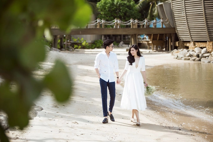 Ảnh cưới lãng mạn của Á hậu Tú Anh và hôn phu kém một tuổi - 8