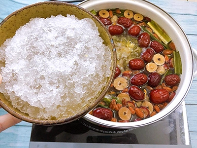 Chè tuyết yến bát vị - 3