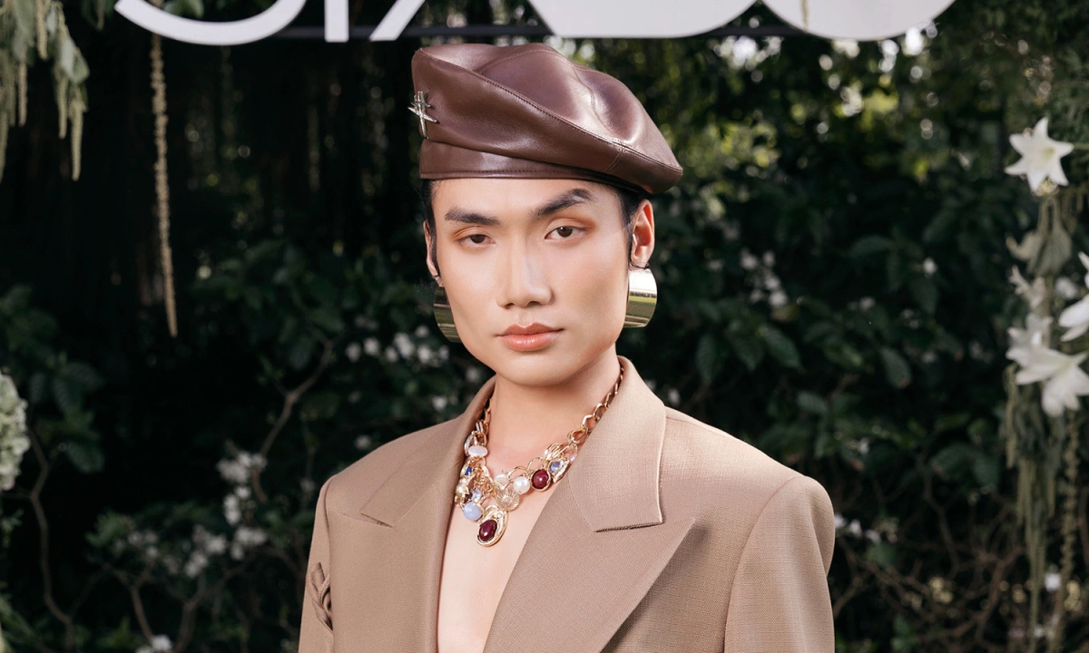 Chàng trai Phú Yên biến tấu đồ nam theo hướng unisex - Ngôi sao