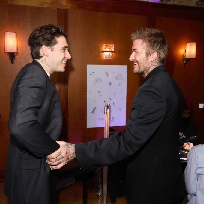 Becks và cậu cả Brooklyn từng rất gắn bó nhưng nay bị đồn căng thẳng. Ảnh: Instagram Brooklyn Beckham
