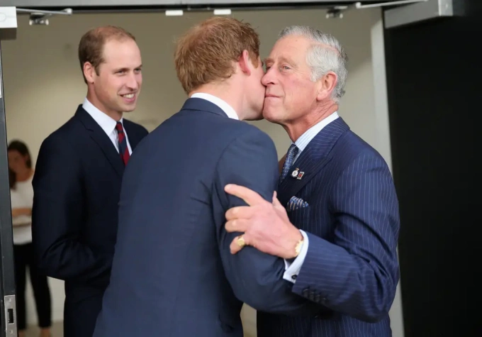 Động thái hòa giải mới của Harry với Vua Charles III và William