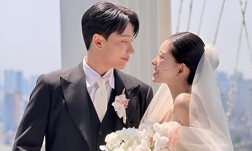 チェ・ジュンヒが公開した結婚式の写真
